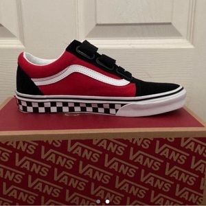 Vans V Logo Pop Skate Shoe- Red/Black